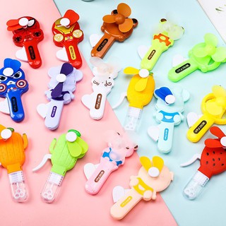 Quạt nhựa bóp tay MẪU SIÊU ANH HÙNG & MẪU HOẠT HÌNH cho bé