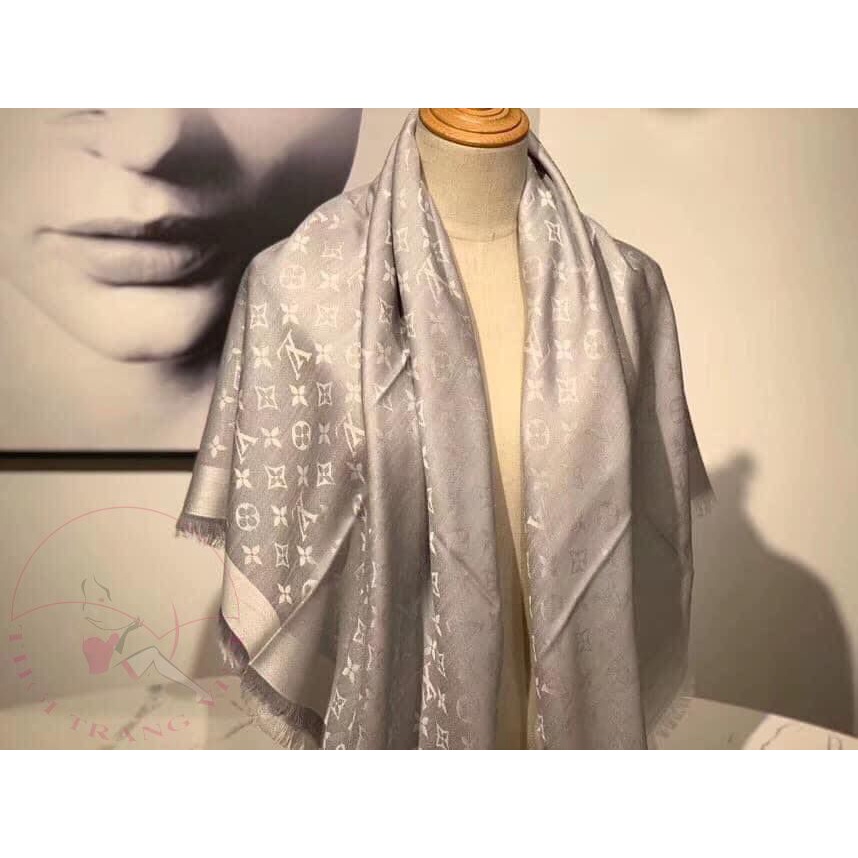 Khăn Choàng Đũi Lv Vuông 1.4m Mướt Mịn Và Sang Trọng Mẫu 1