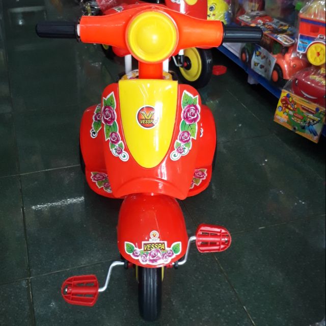 Xe 3 bánh Vespa