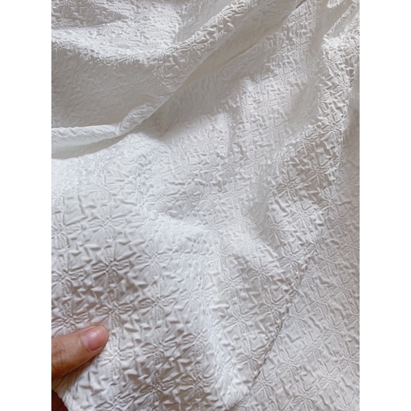 váy trắng tiểu thư tay phồng form xoè (hàng sẵn )