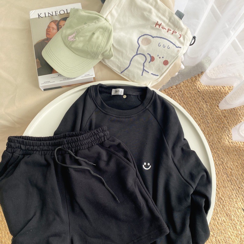 LEN clothing - set áo nỉ quần short hoạ tiết mắt cười - freesize 820302 - 820401