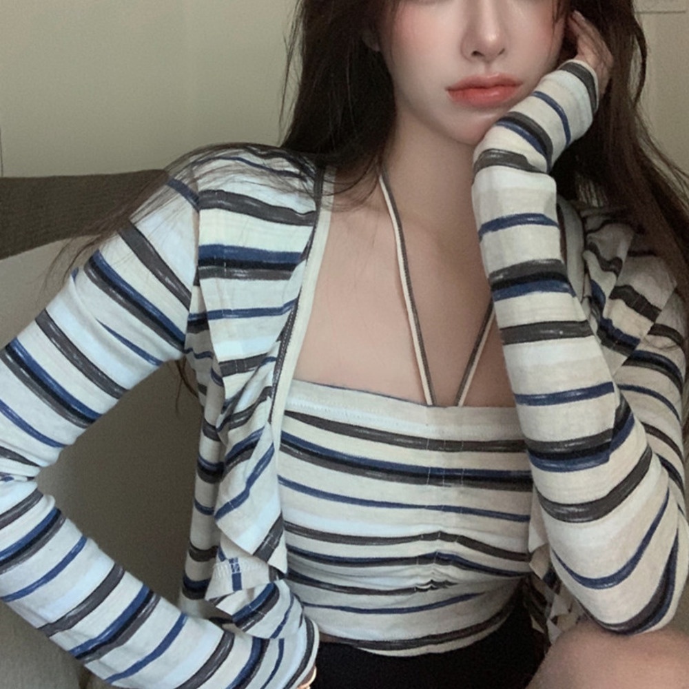Áo cardigan ngắn tay dài kẻ sọc thiết kế