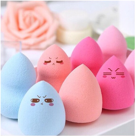Mút trang điểm tán kem nền nhiều màu sắc