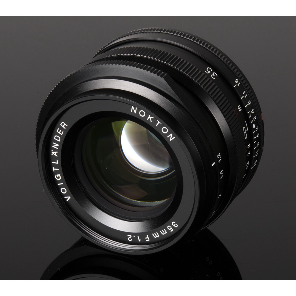 Ống Kính Voigtlander Nokton 35mm f/1.2 Dành Cho Máy Ảnh Fujifilm X