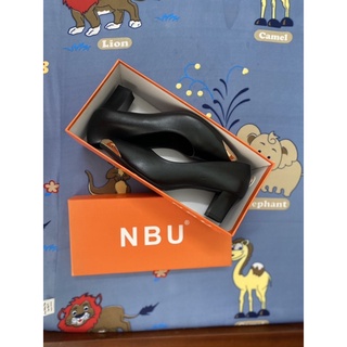 giày size 39 new