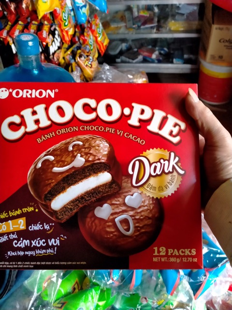 Hộp 12 Bánh Chocopie Dark Orion 360g mặt cười