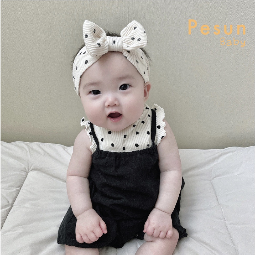 Set Quần Yếm Áo Chấm Bi (Kèm Băng Đô) Cho Bé 0-3 Tuổi