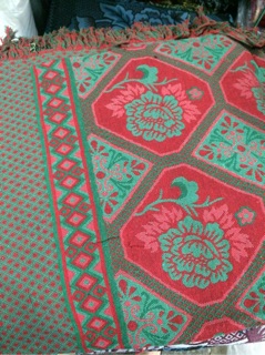 Chăn thổ cẩm