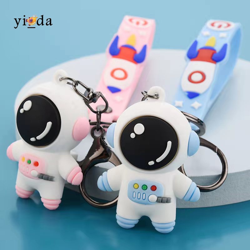 Móc chìa khóa hình phi hành gia kiểu dáng đáng yêu