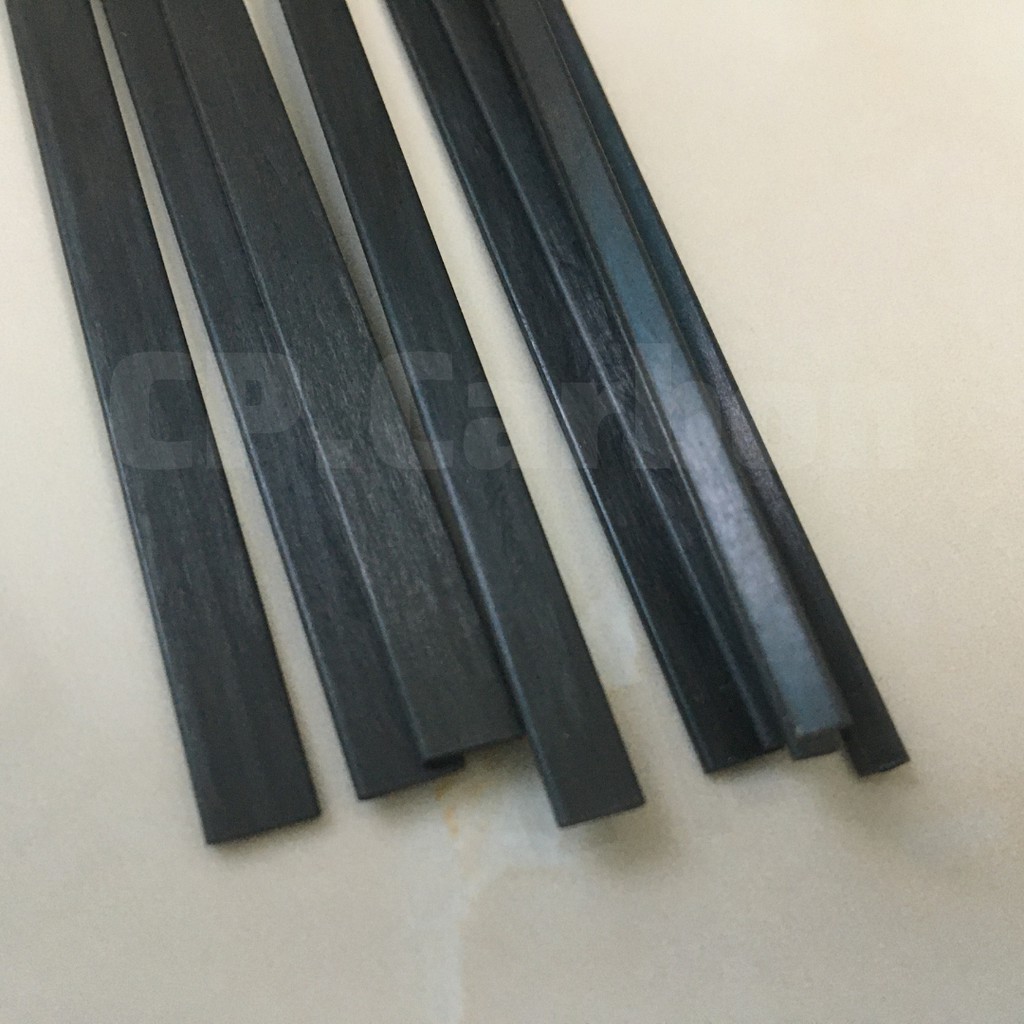 Thanh carbon dẹt dày 1mm rộng 3mm, 5mm, 6 mm dài 1 mét gia cố máy bay, làm diều...