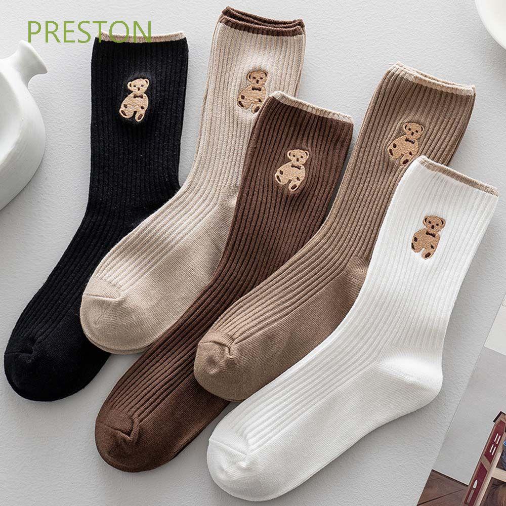 Vớ cotton cổ cao vừa họa tiết kẻ sọc thêu hình gấu đáng yêu thoải mái nhiều màu tùy chọn cho nữ