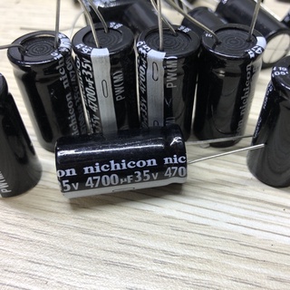 Tụ 4700uf/35V