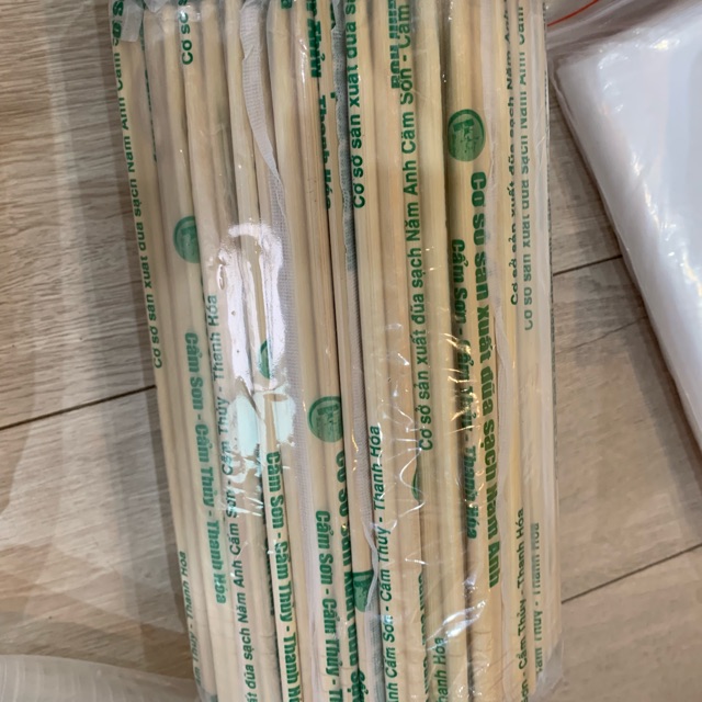 Đũa dùng 1 lần /100c /1 set