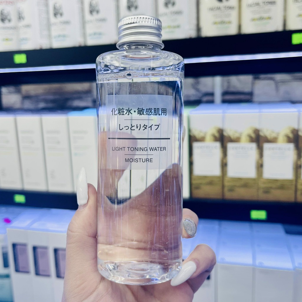 Nước Hoa Hồng Dịu Nhẹ Cho Da Thường, Da Khô MUJI Light Toning Water Moisture - 200ml