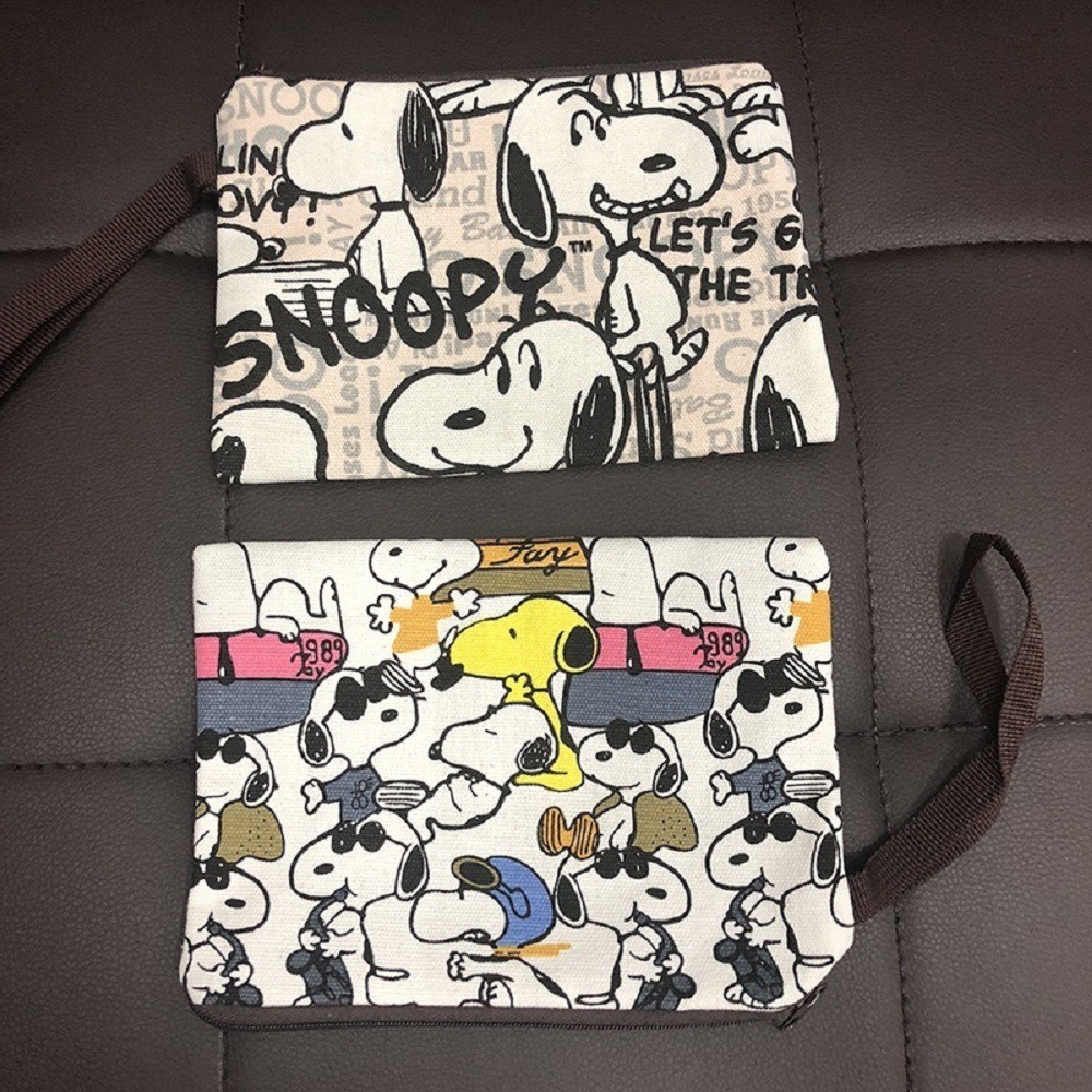 Túi Đựng Mỹ Phẩm Du Lịch Bằng Vải Canvas In Hình Snoopy Có Khóa Kéo Tiện Dụng