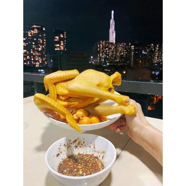 Gà ủ muối hoa tiêu nguyên con ko đầu (giao hoả tốc HCM)