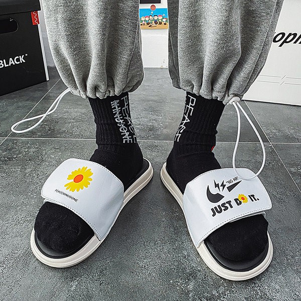 Dép đôi unisex quai ngang dán Hoa Cúc just do it thời trang ulzzang - Dép lê nam nữ cao cấp đi cực êm mềm chân TH-58