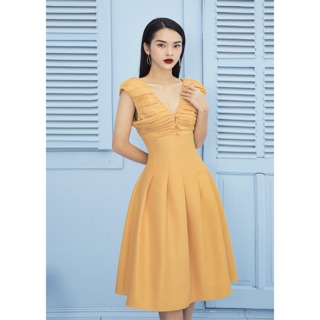 Đầm Mollynista size M Newtag