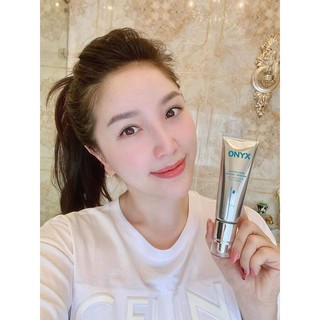 KEM DƯỠNG DÀNH CHO DA MỤN ONYX