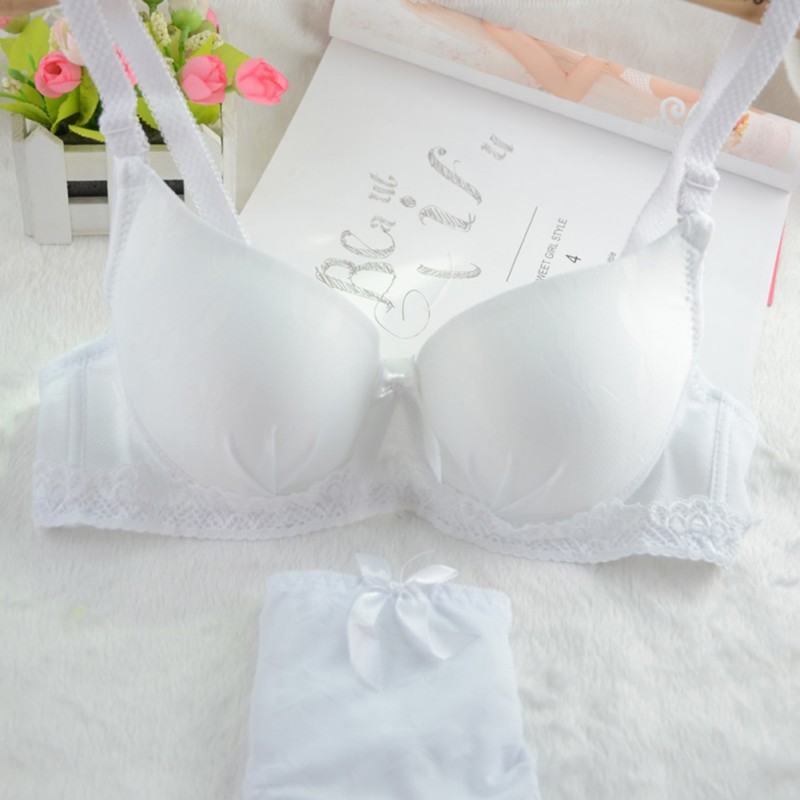 Set đồ lót phối nơ kiểu dáng quyến rũ | BigBuy360 - bigbuy360.vn