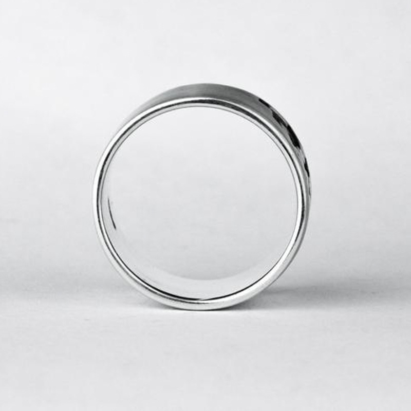 Nhẫn to bản khảm họa tiết gấu rừng cá tính | BigBuy360 - bigbuy360.vn