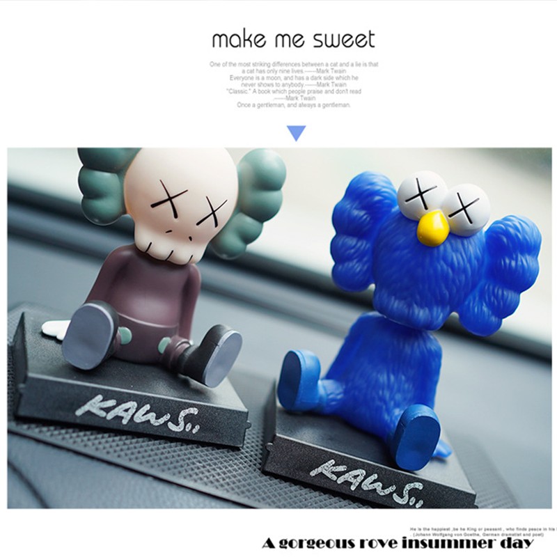 KAWS Lắc Lư Đầu Trang Trí Taplo Ô Tô, Phụ Kiện Trang Trí Ô Tô Thời Trang