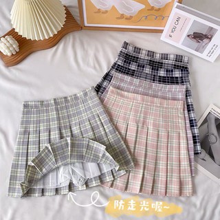 Chân váy kẻ caro