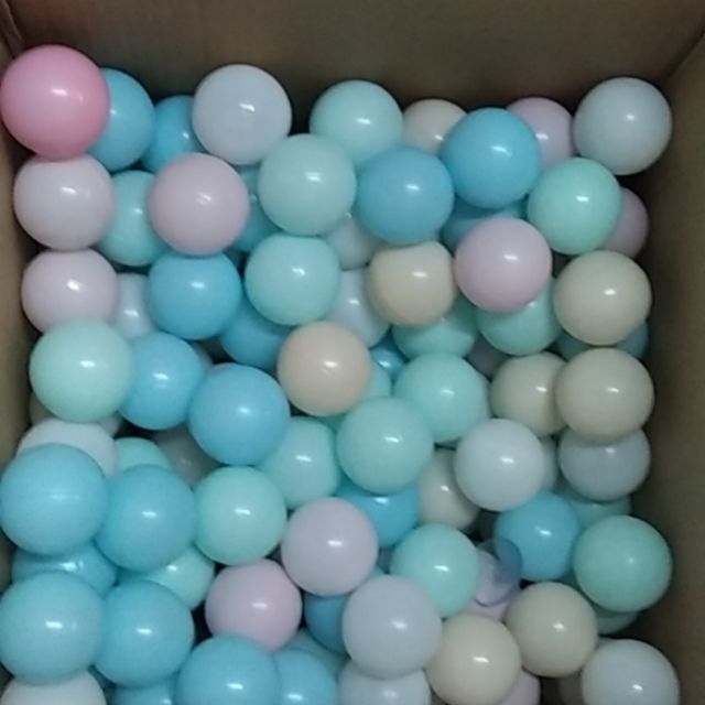 Combo Bóng Thảm cho bé yêu