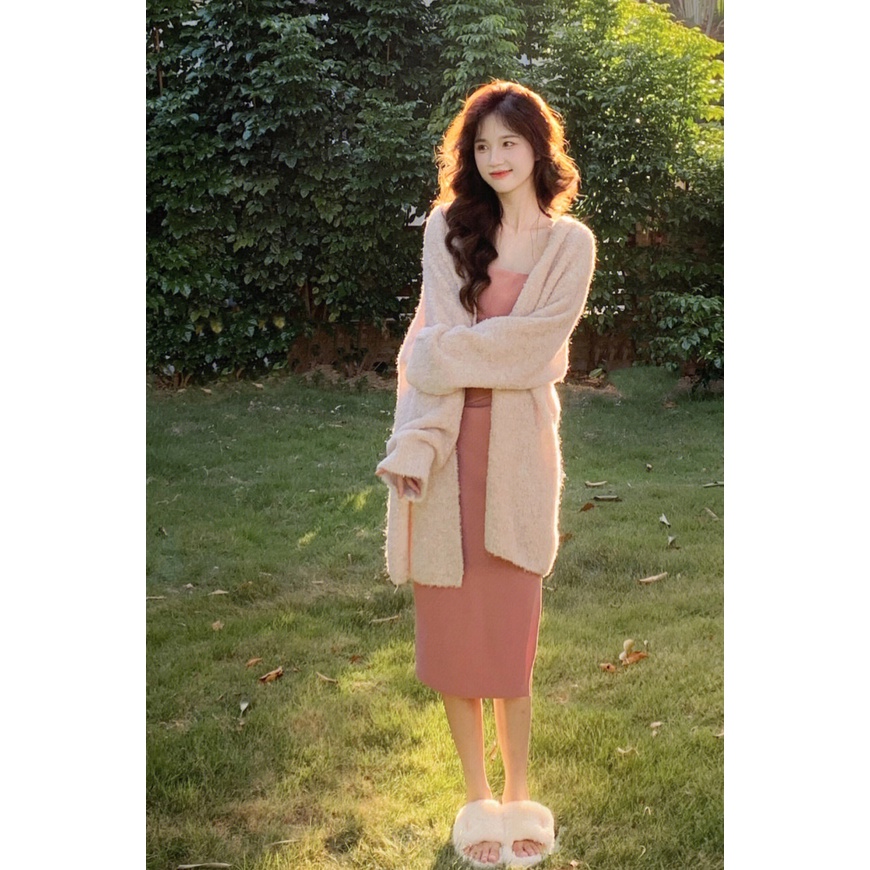Set váy hai dây tôn dáng ôm body MORAn tiểu thư nhẹ nhàng + Áo len cardigan dáng dài