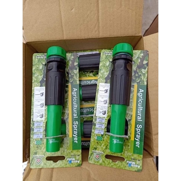 Đầu vòi tưới đa năng - giúp tăng giảm lượng nước xa hay gần và mạnh hay nhẹ