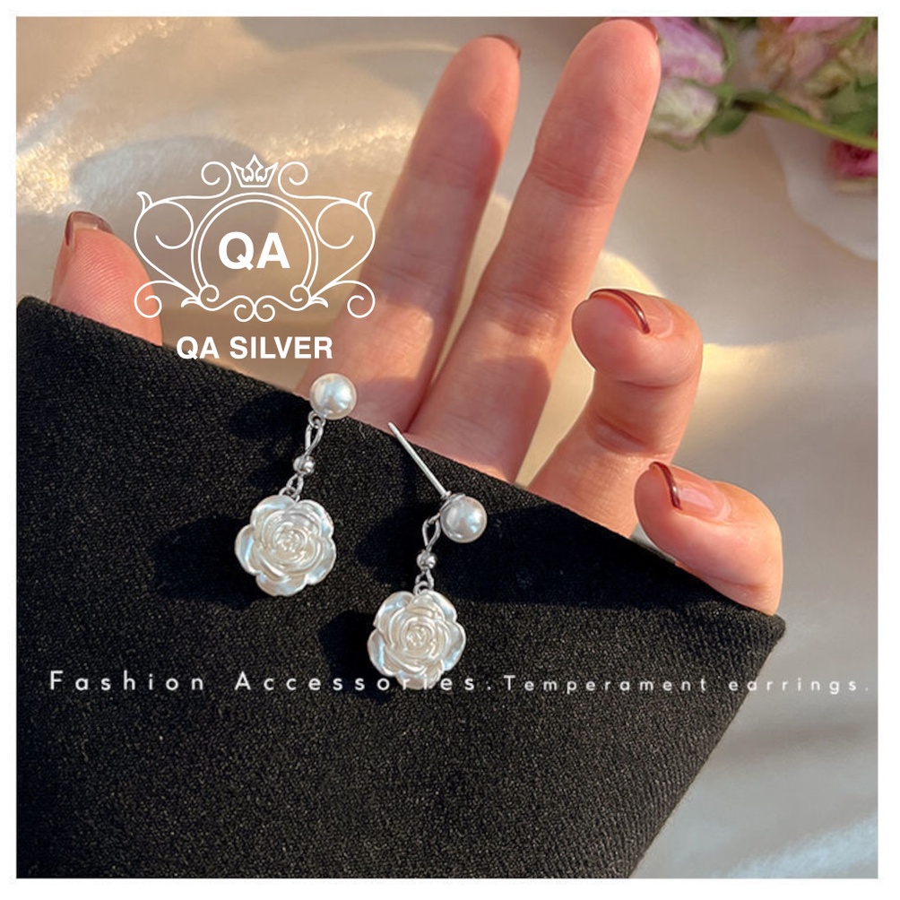 Khuyên tai bạc 925 hoa trà ngọc trai nhân tạo bông nữ S925 FLORA PEARL QA SILVER EA220806