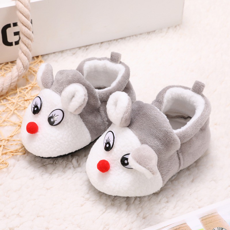 Giày cotton mềm mại giữ ấm thiết kế họa tiết xinh xắn cho bé