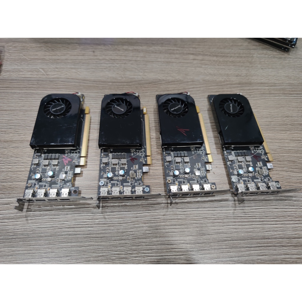 Card màn hình Sapphire Gpro 4200 4GB GDDR5 mini Display Port x 4 - Hỗ trợ xuất hình 4K, bo lùn