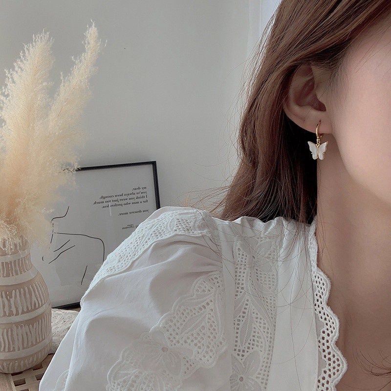 Ốp Bông Tai Hình Bướm Phong Cách Retro Hàn Quốc Dễ Phối Đồ