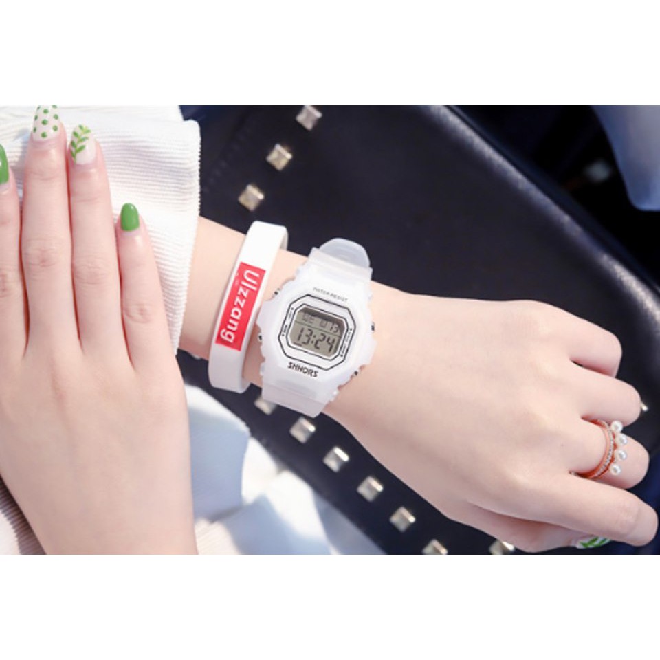ĐỒNG HỒ THỂ THAO NỮ SHHORS VUÔNG DÂY TRONG SUỐT D337 PHONG CÁCH HÀN QUỐC | BigBuy360 - bigbuy360.vn