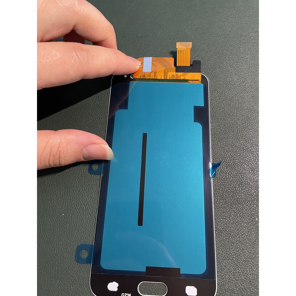 Màn hình samsung j7 plus oled 2ic trắng tặng kèm bộ sửa 8 trong 1 và keo dán