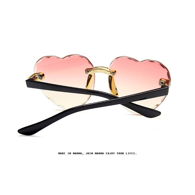 Kính mát gọng trái tim hoạt hình dễ thương cho bé