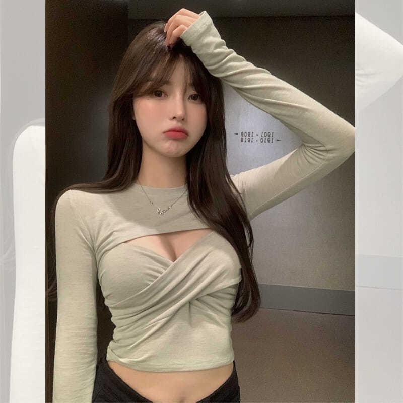 Áo Thun Nữ Dài Tay Cổ Tròn Thời Trang