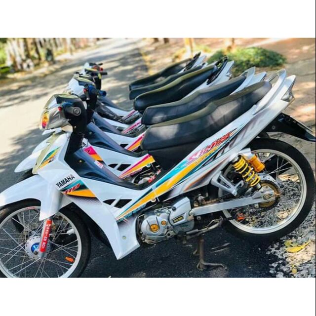Tem rời xe Sirius trắng mẫu