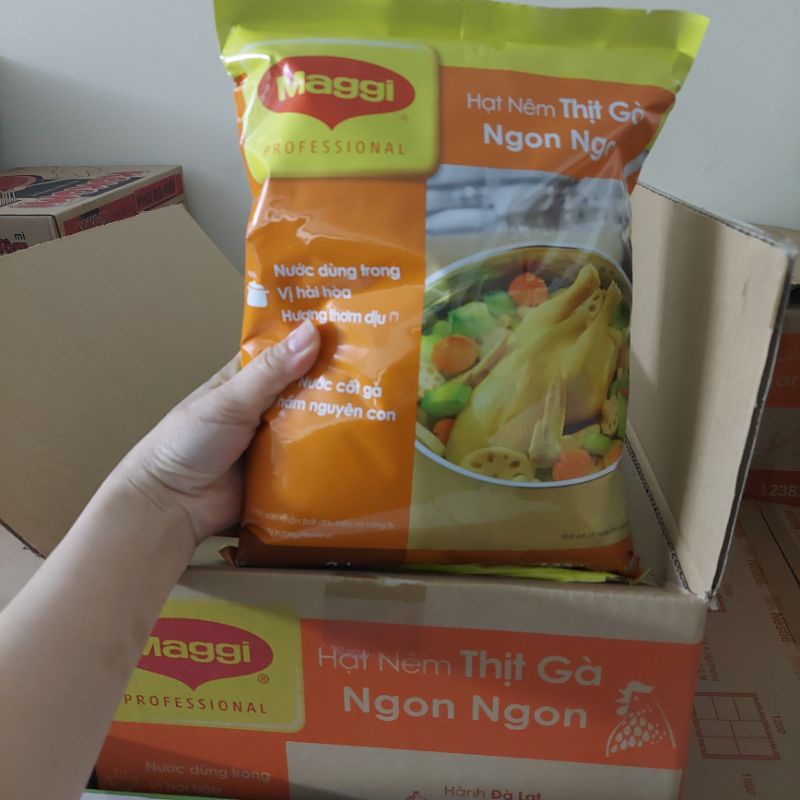 Hạt nêm thịt gà Maggi