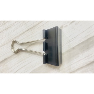 Kẹp bướm đen Deli 41mm