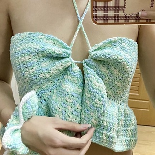 Áo croptop len đan móc