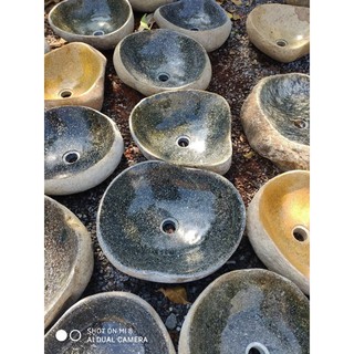 Lavabo đá cuội