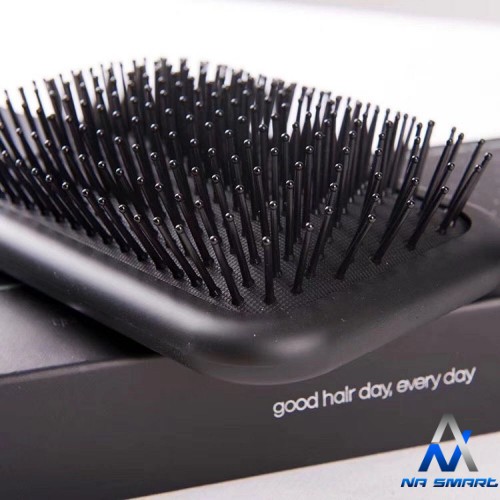 Lược Gỡ Rối WET BRUSH Massage Da Đầu Lưu Thông Khí Huyết Đánh Bay Mệt Mỏi