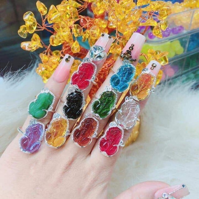Nhẫn tỳ hưu tài lộc