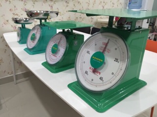 Cân đồng hồ lò xo 1kg