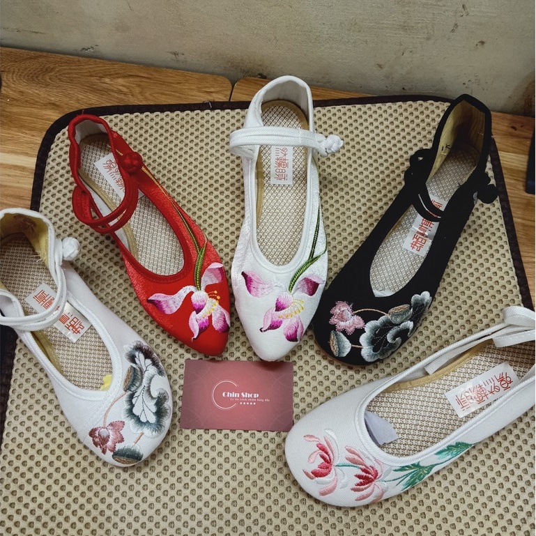 Giày cổ trang trung quốc thêu hoa các mẫu mới kiểu dáng giày búp bê vải có sẵn