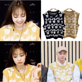 Áo dệt kim Jennie Blackpink sát nách cổ chữ V thời trang Hàn Quốc