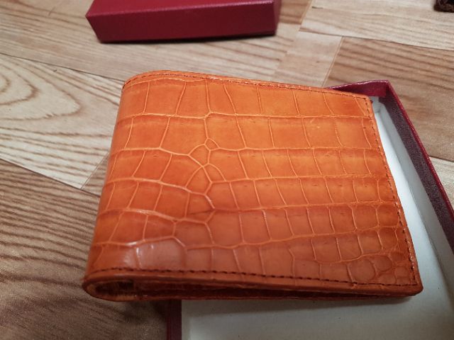 Ví nam 2 mặt da cá sấu sành điệu, đẳng cấp