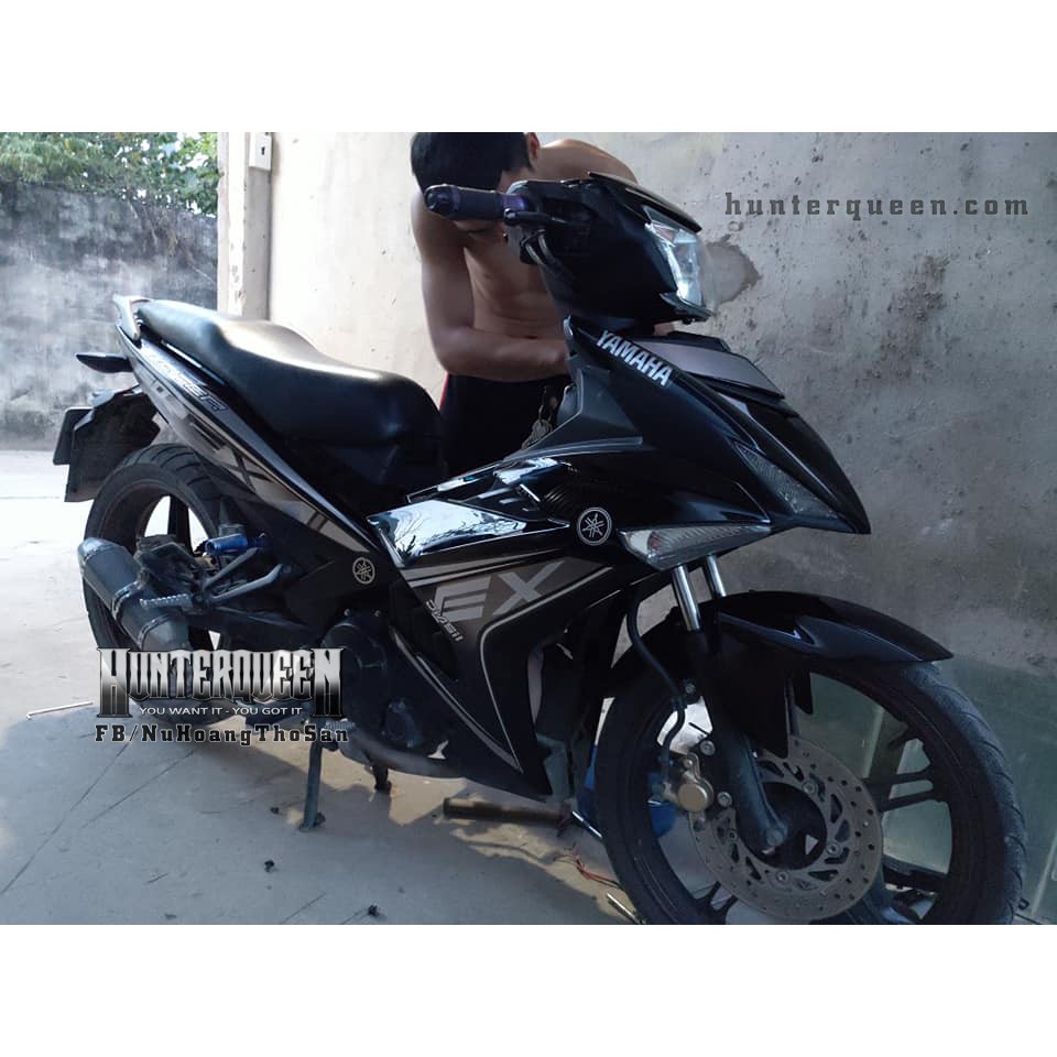 Tem rời Exciter 150. Chất liệu candy, xe đen tem bạc. Thay đổi màu sắc và chi tiết theo yêu cầu. Sắc nét, bền màu